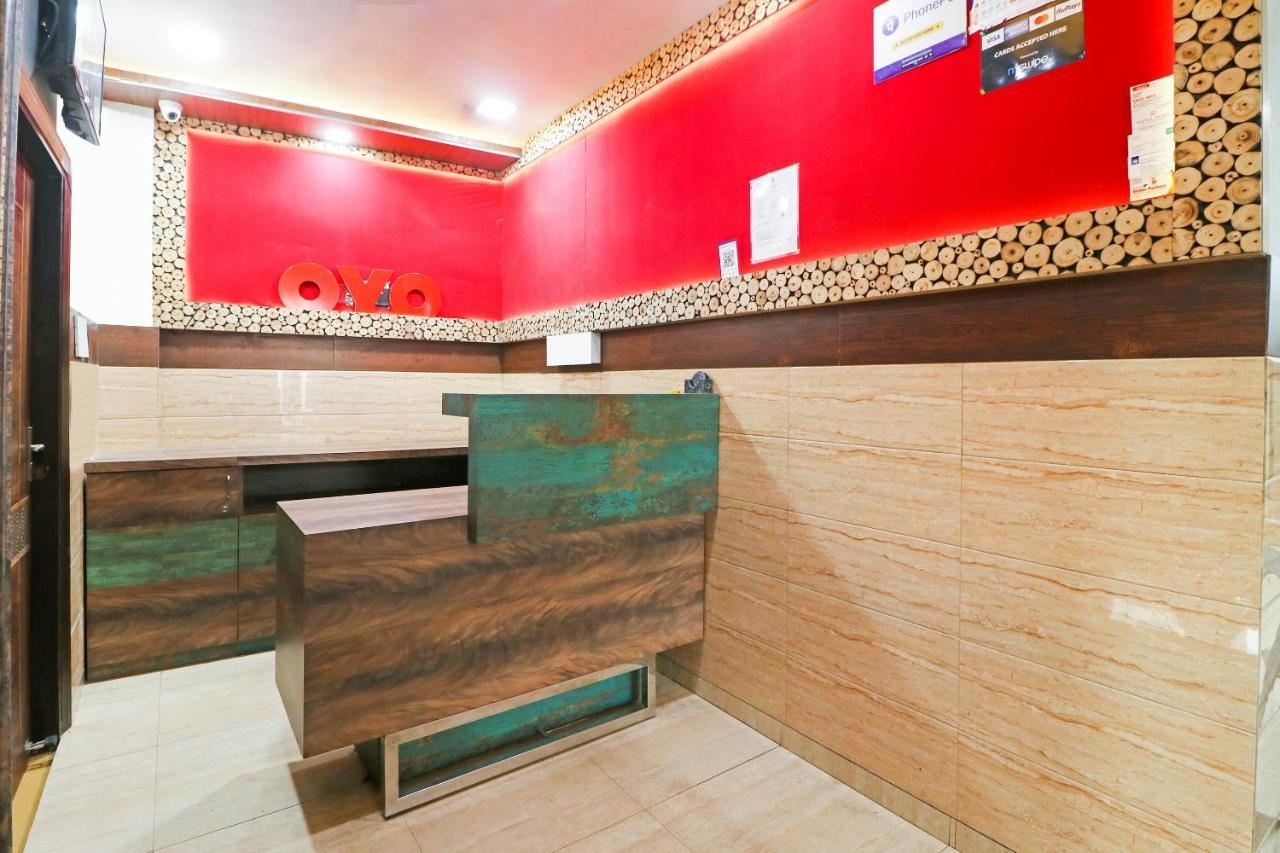 Готель Oyo 48489 Adarsh Plaza Сахаранпур Екстер'єр фото